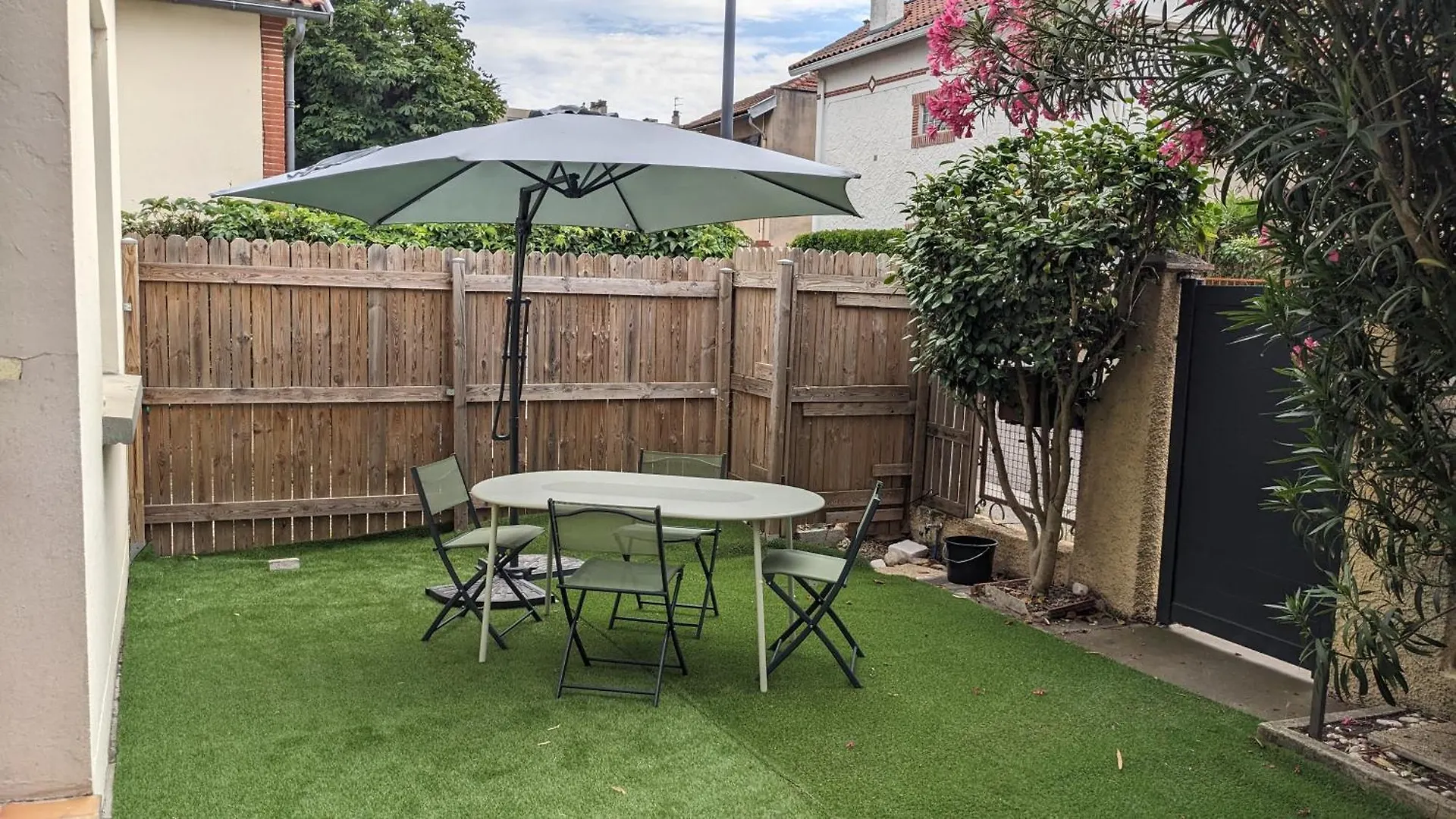 Maison Cosy Avec Jardinet Villa Toulouse